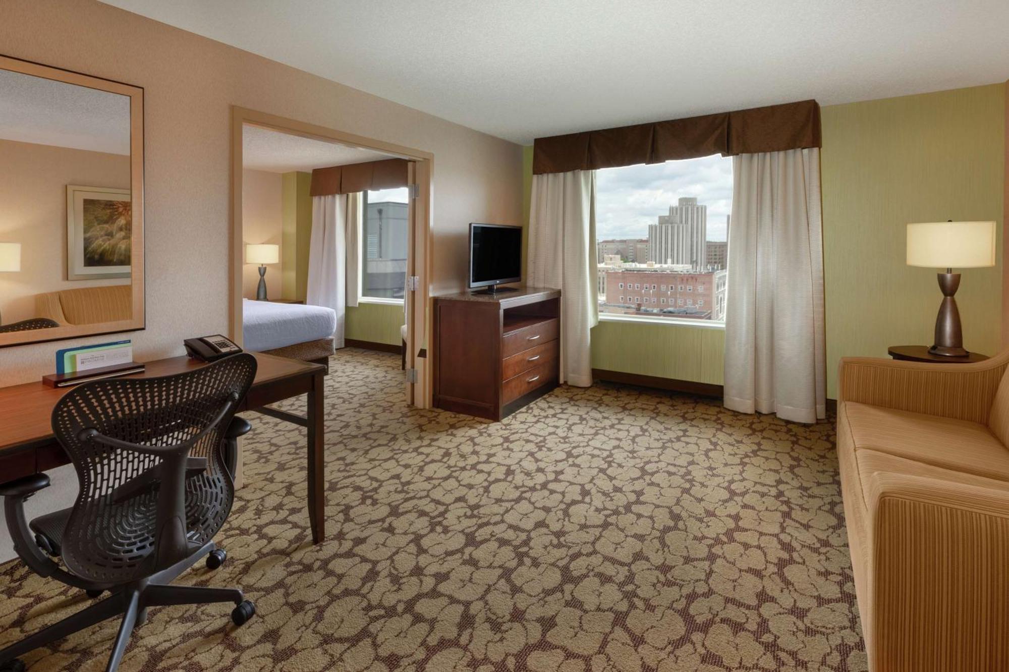 Hilton Garden Inn Pittsburgh University Place Buitenkant foto
