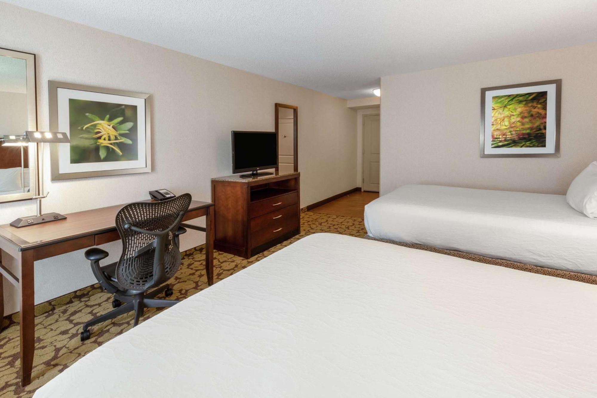Hilton Garden Inn Pittsburgh University Place Buitenkant foto