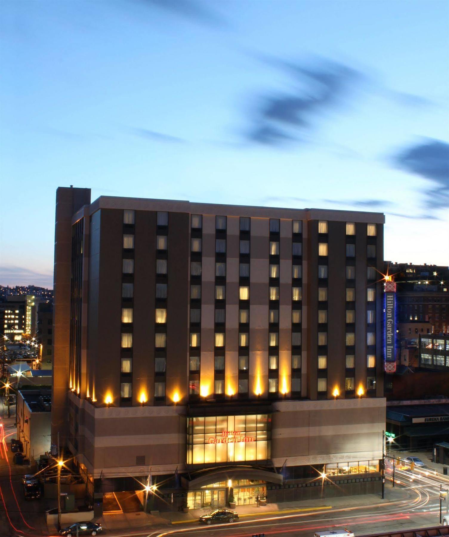 Hilton Garden Inn Pittsburgh University Place Buitenkant foto